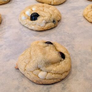 Blueberry Cream Cookie